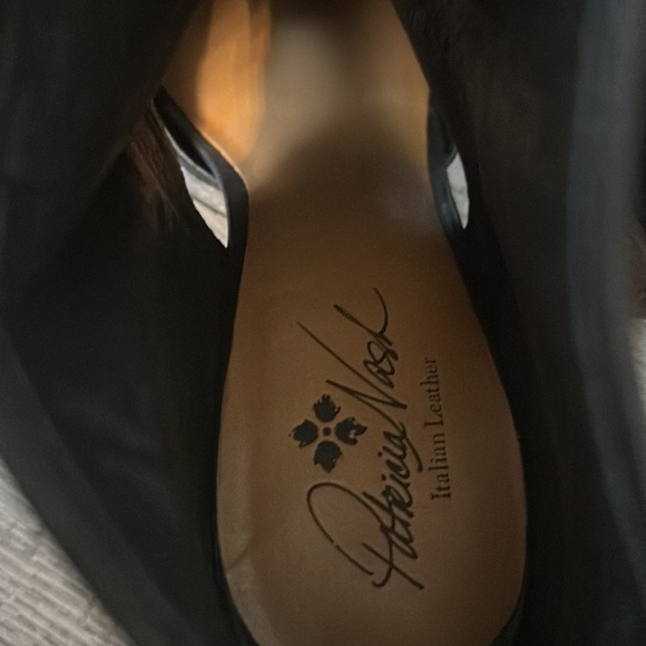 Boots - Picture 6 of 7